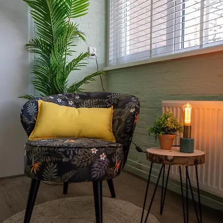 Iwalani - Large Private Garden - Close To Center & De Koog (Texel)