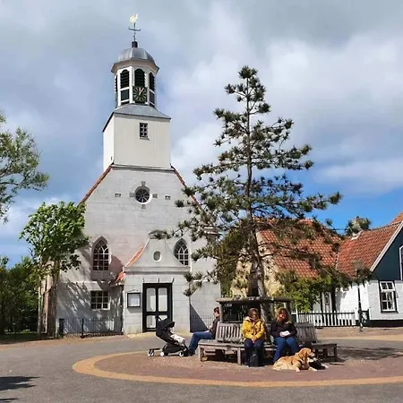 Iwalani - Large Private Garden - Close To Center & Σπίτι διακοπών *